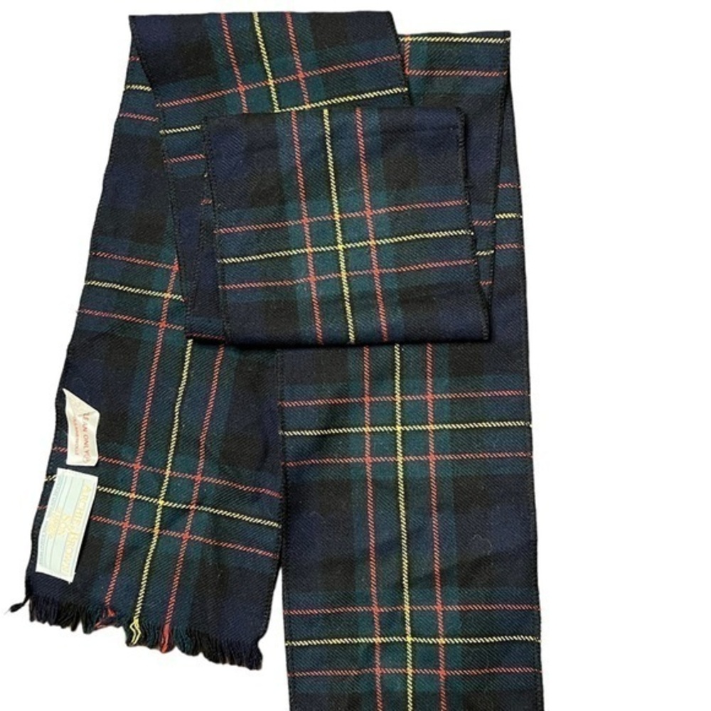 Archie Brown & Sons Great Britain Vintage New Old Stock Green Plaid Wool Scarf